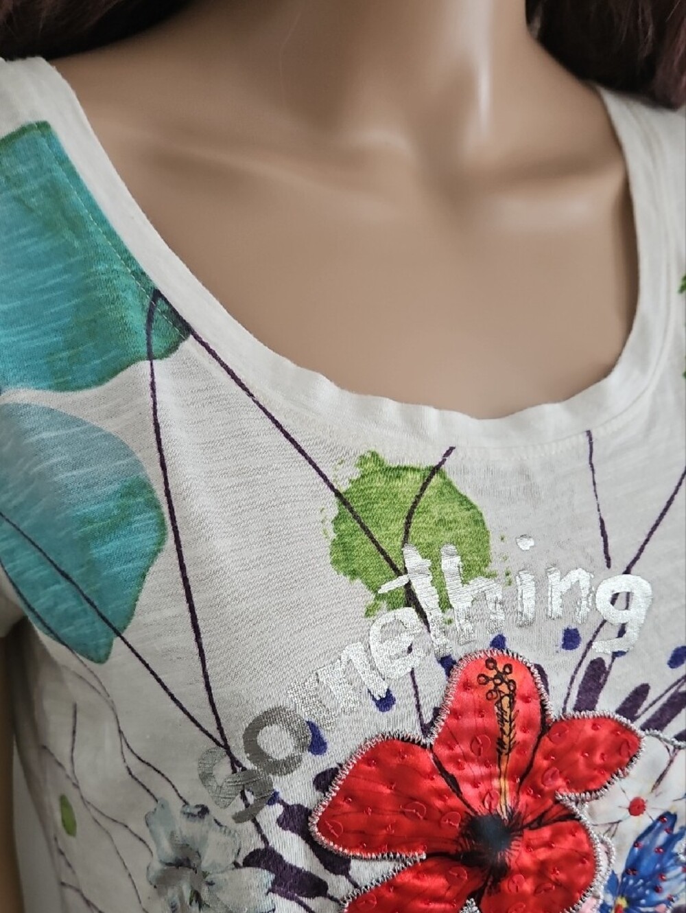 Desigual Floral Graphic Short Sleeve Tee T Shirt White Floral Patchwork - Picture 4 of 11
